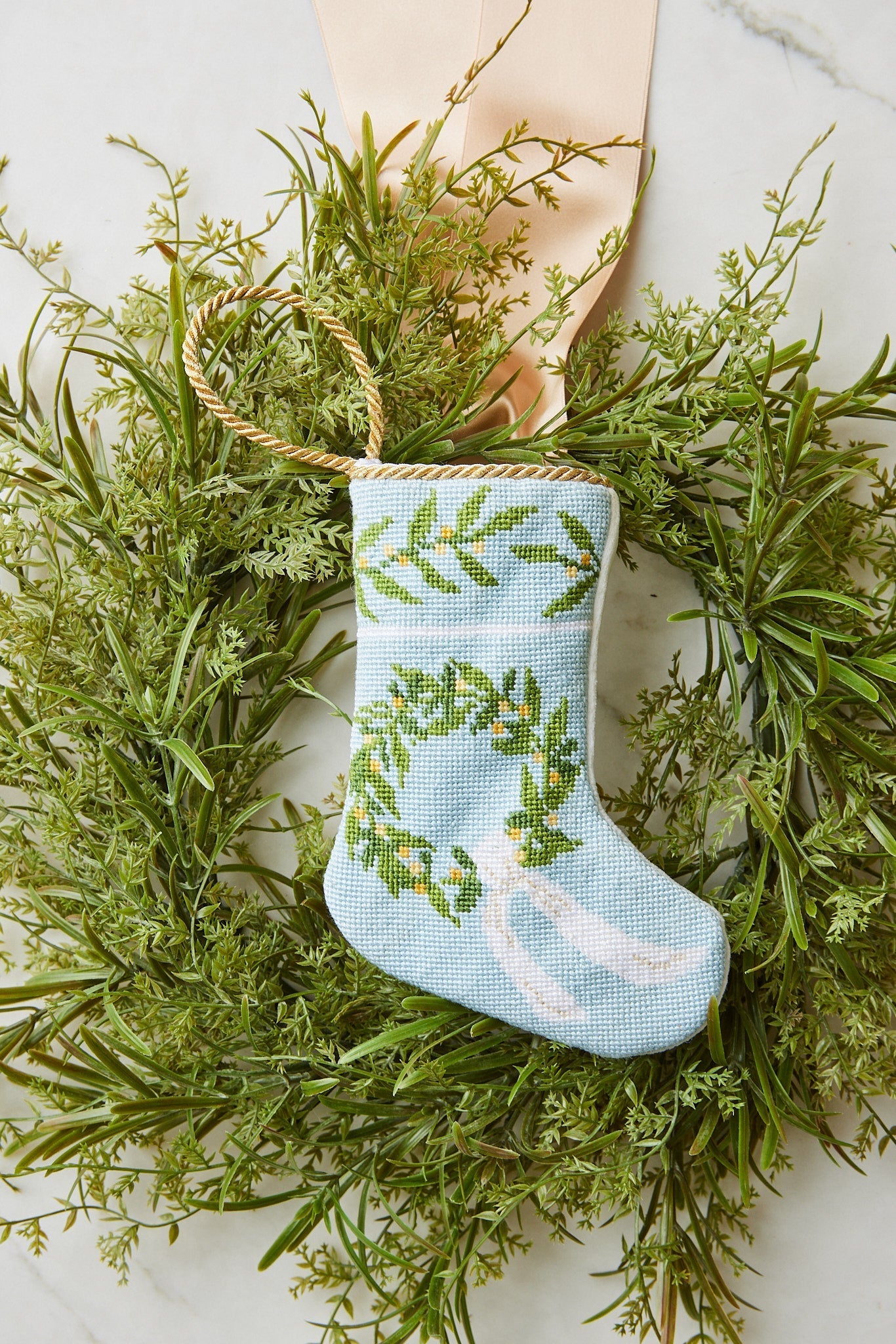 Fig and Dove Warm Welcome Wreath Mini Stocking